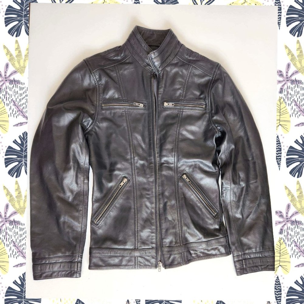 Fadcloset Womens Black Leather Jacket- size XS